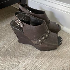 Lisa for Donald J Pliner Dark Brown Platform Open Toe Leather Shoes, Sz 7-1/2